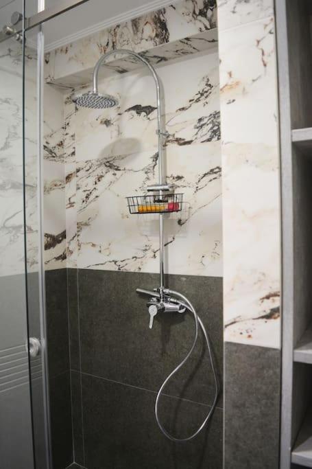 Sphinx Apartment Дуррес Экстерьер фото